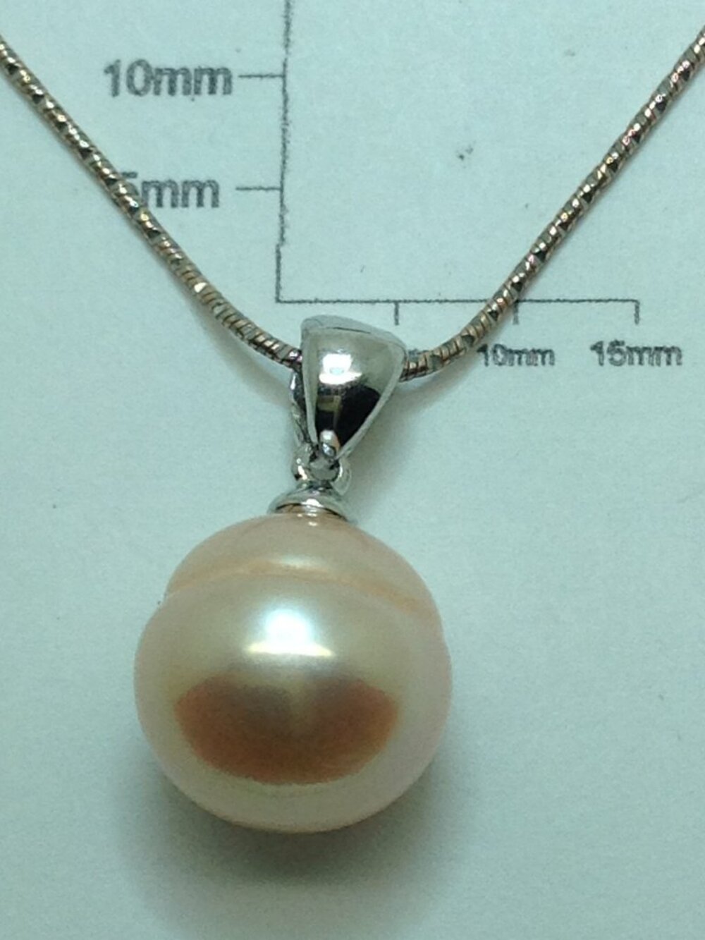Honora Freshwater Pearl Pendant with Silver Chain.